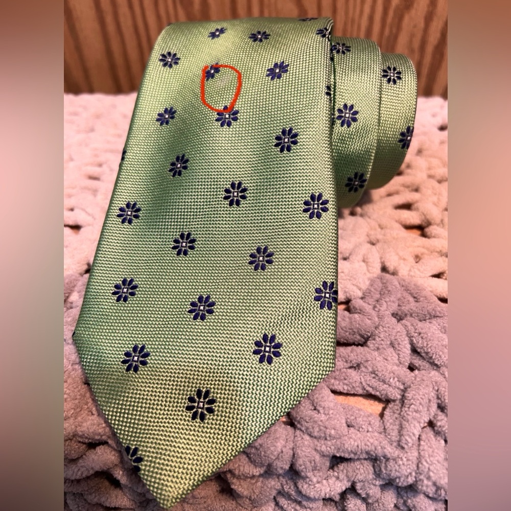 NWOT Chaps Men’s green silk tie - Picture 4 of 8